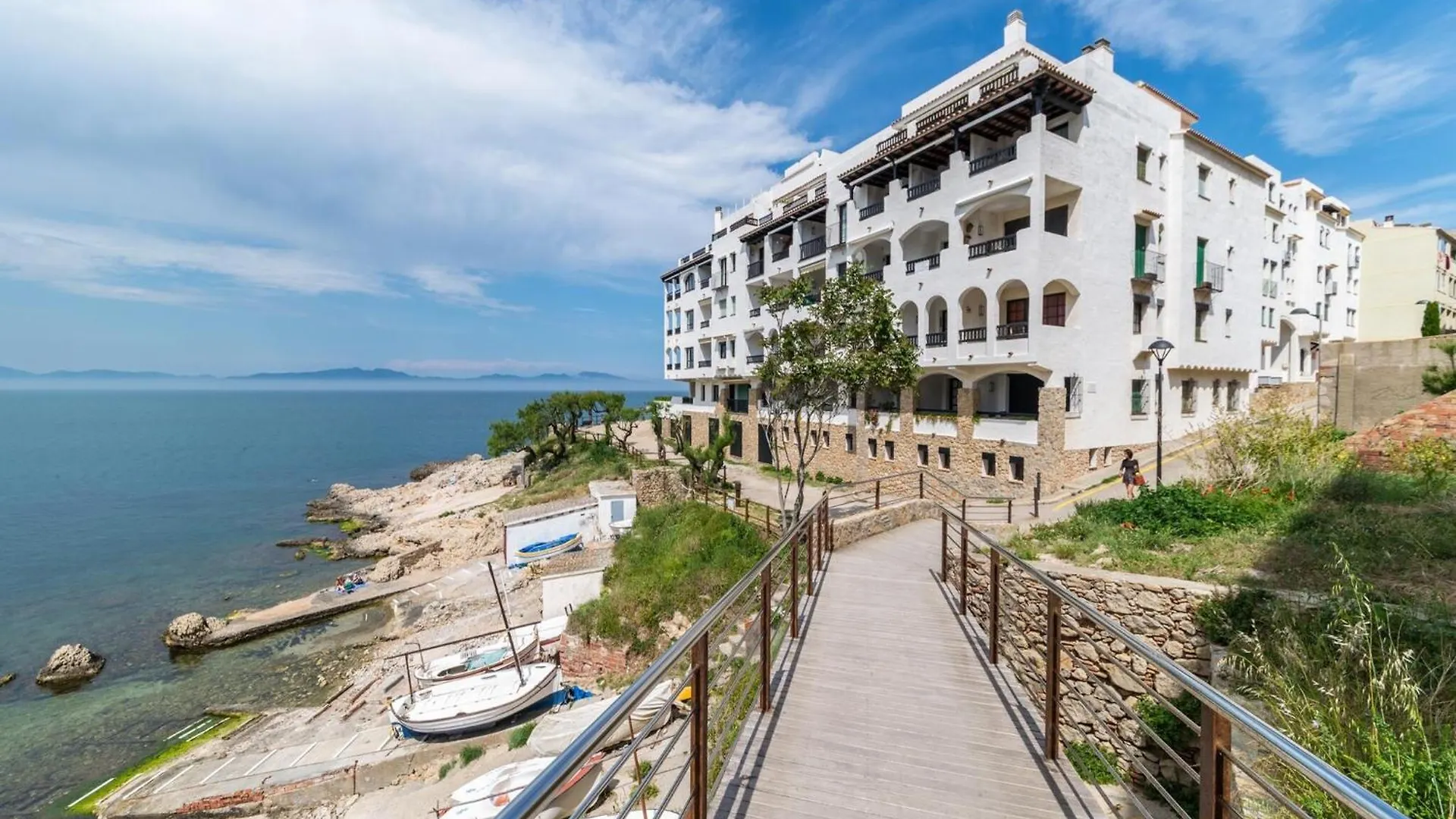 Spacious Apartment In L'Escala 0*,